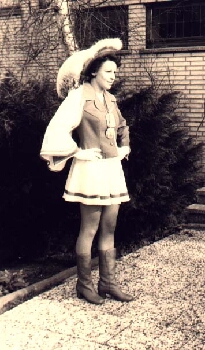 1975-tanzmariechen-regina.jpg