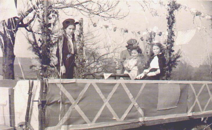 Karneval1957 05 Kinderzug.jpg